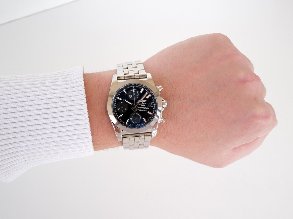 Швейцарские часы Breitling Chronomat 38 SleekT