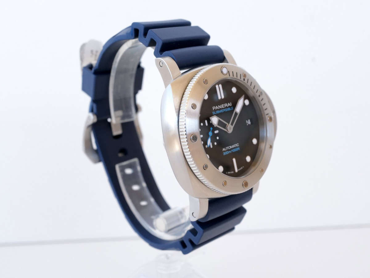 Швейцарские часы Panerai Submersible 42