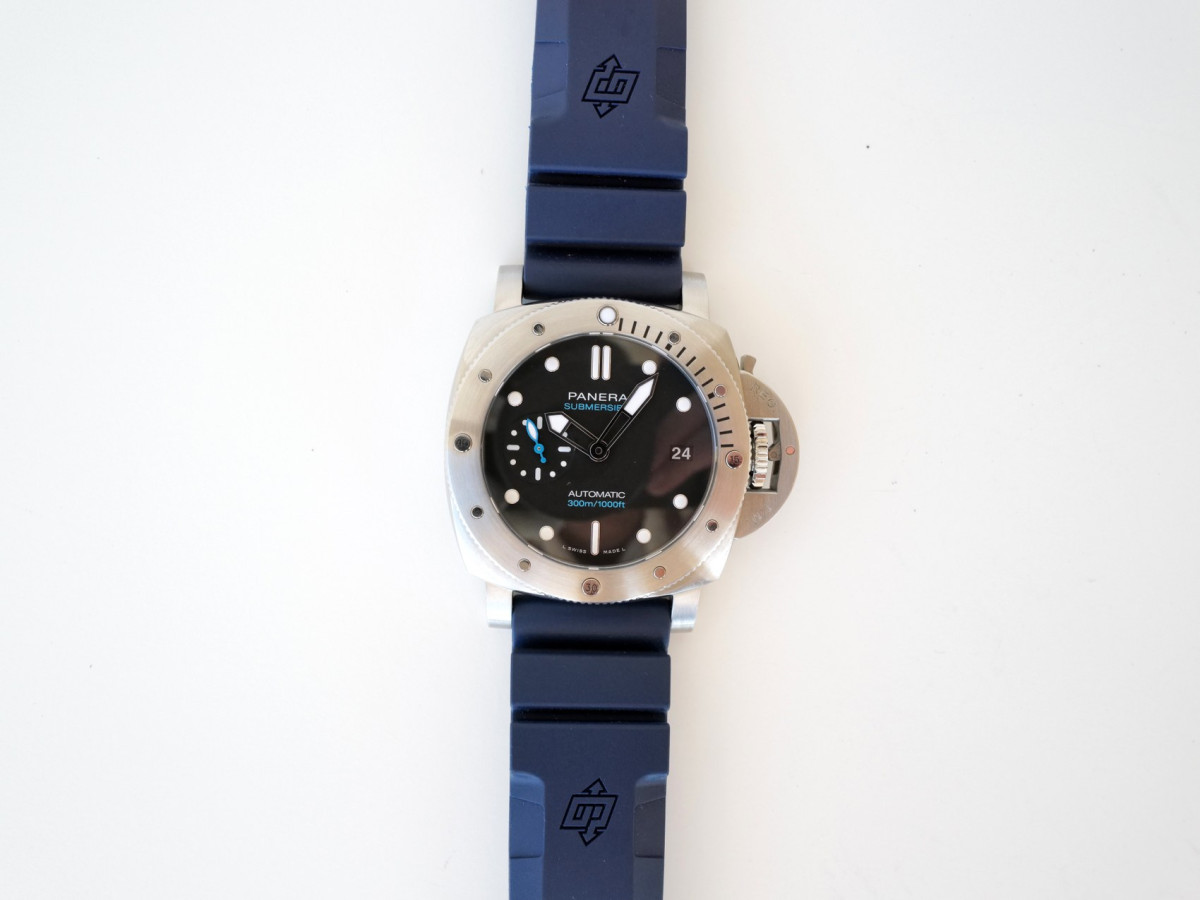 Швейцарские часы Panerai Submersible 42