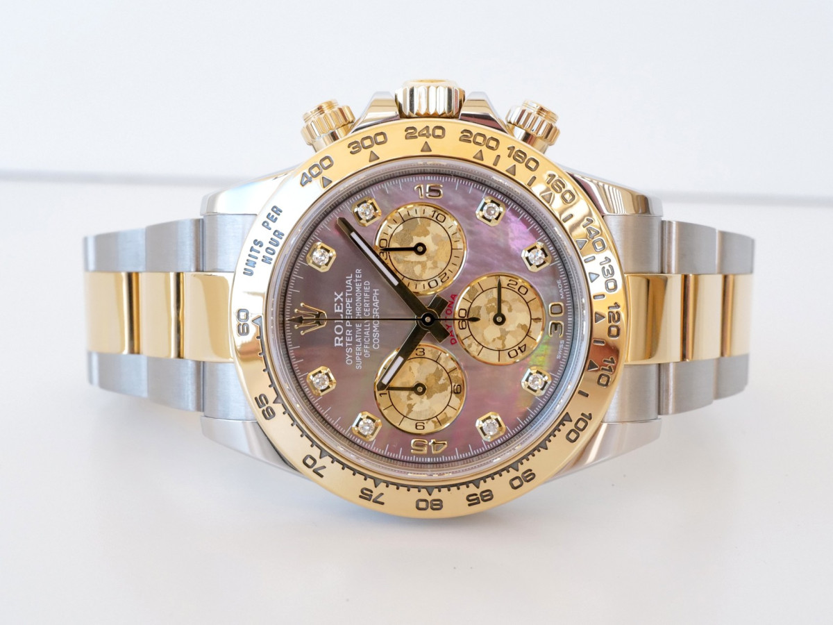 Швейцарские часы Rolex Cosmograph Daytona 18K Yellow Gold Steel Tahiti MOP Diamond Dial 40