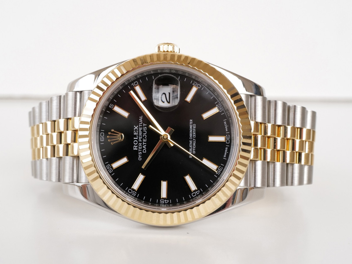 Швейцарський годинник Rolex Datejust 41 Jubilee Steel 18K Yellow Gold Black Dial