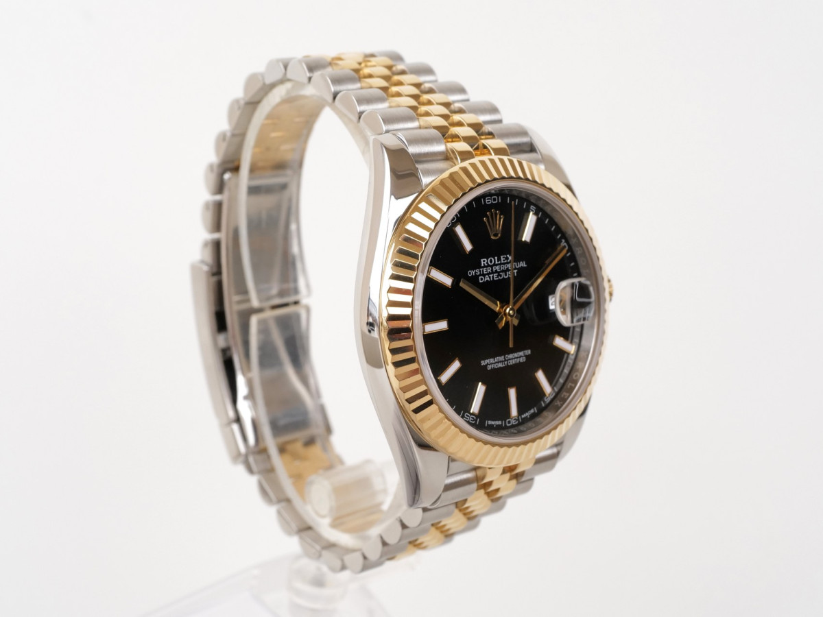 Швейцарський годинник Rolex Datejust 41 Jubilee Steel 18K Yellow Gold Black Dial