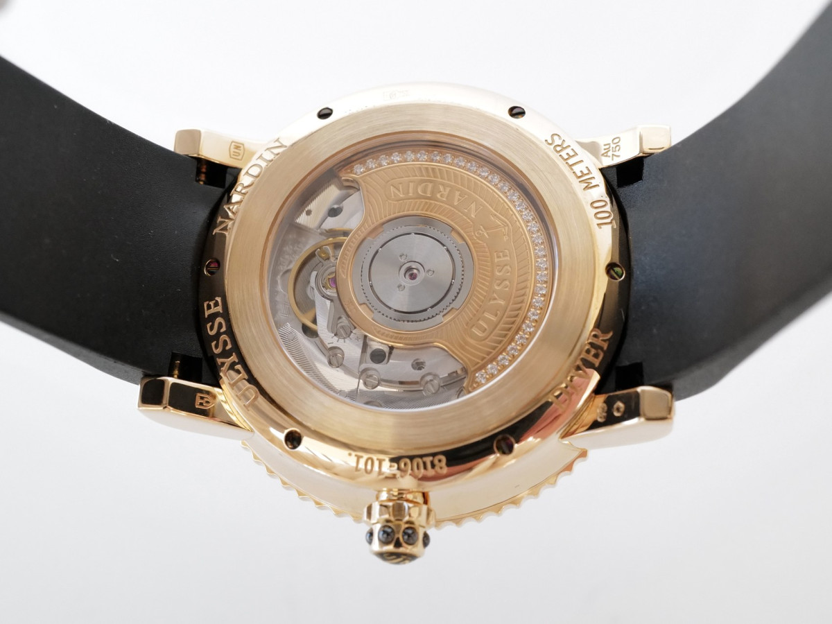 Швейцарские часы Ulysse Nardin Lady Diver Starry Night 18K Rose Gold Diamond Black Dial 40