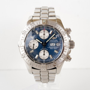 Швейцарський годинник Breitling Superocean Chronograph 42