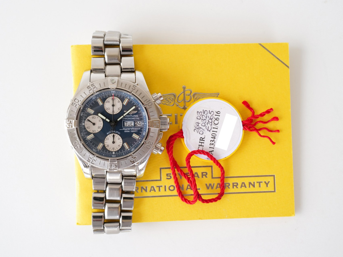 Швейцарський годинник Breitling Superocean Chronograph 42