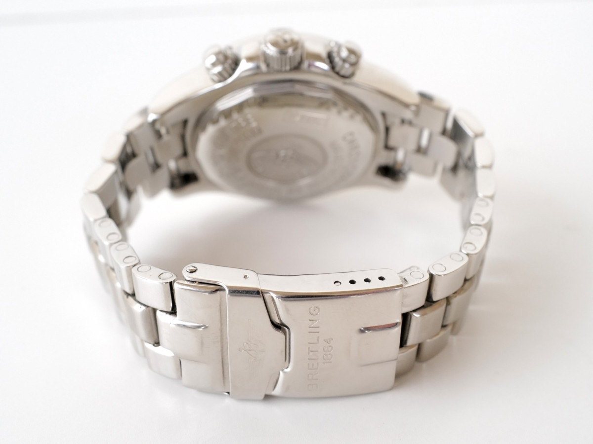 Швейцарський годинник Breitling Superocean Chronograph 42