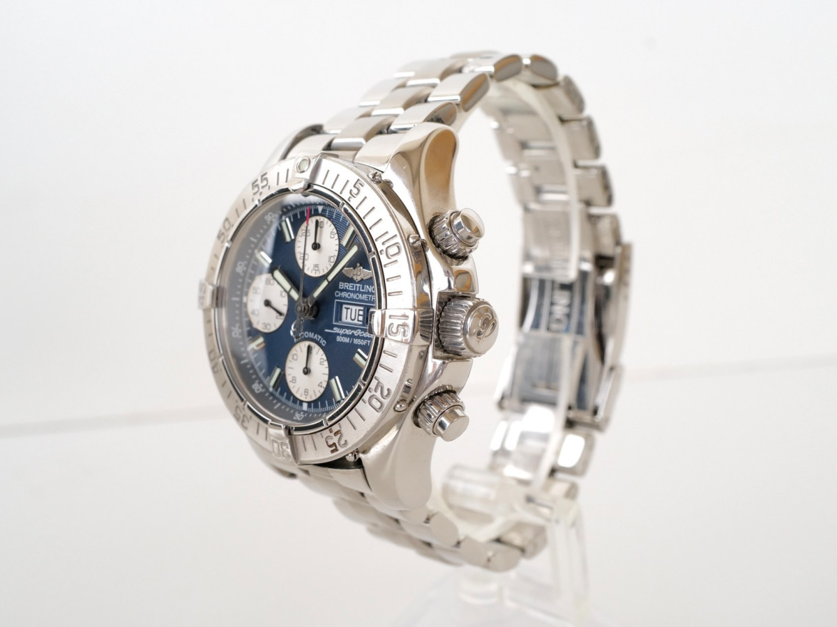 Швейцарський годинник Breitling Superocean Chronograph 42