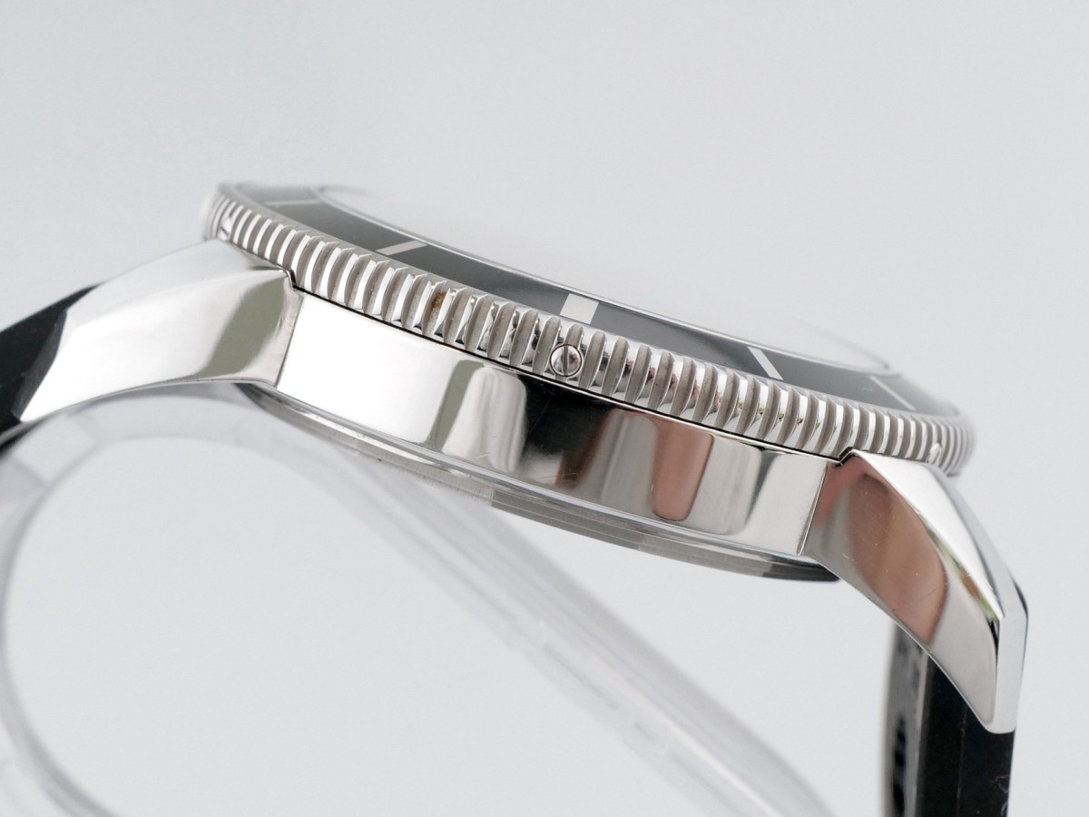 Швейцарський годинник Breitling Superocean Heritage 46