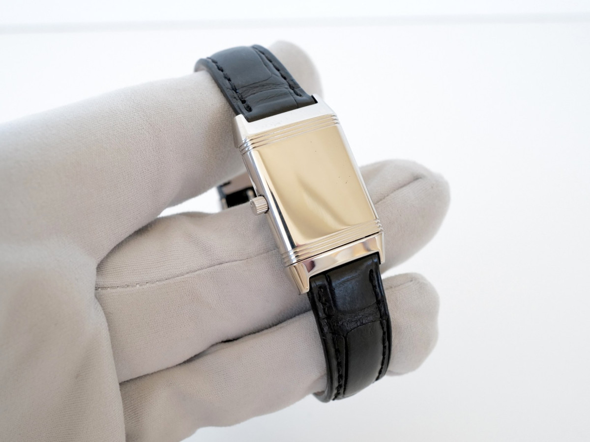 Швейцарские часы Jaeger-LeCoultre Reverso Lady Manual Wind