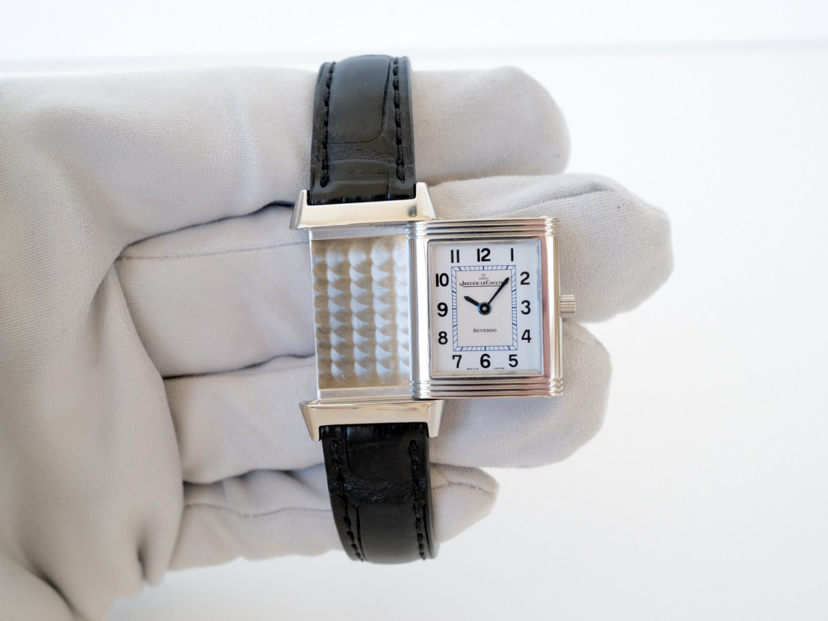 Швейцарские часы Jaeger-LeCoultre Reverso Lady Manual Wind