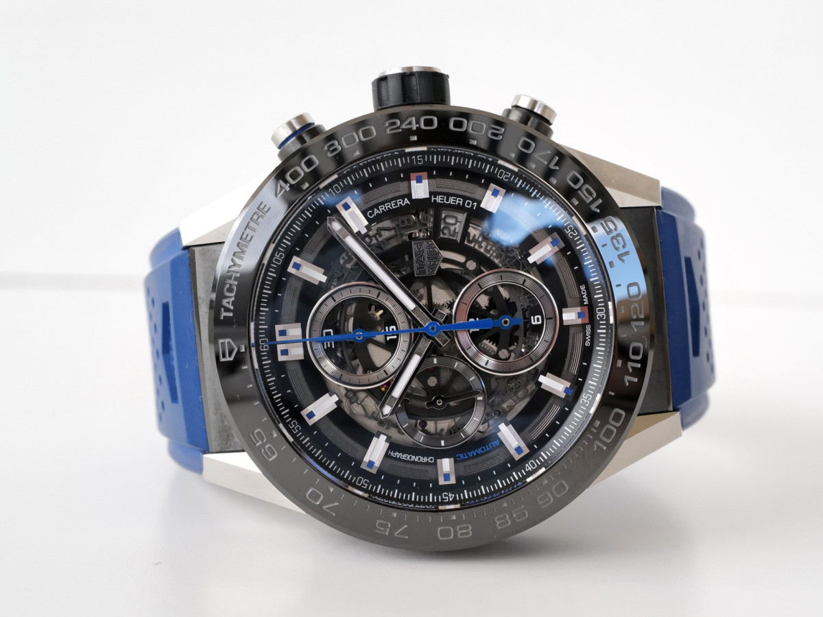 Швейцарський годинник TAG Heuer Carrera 43