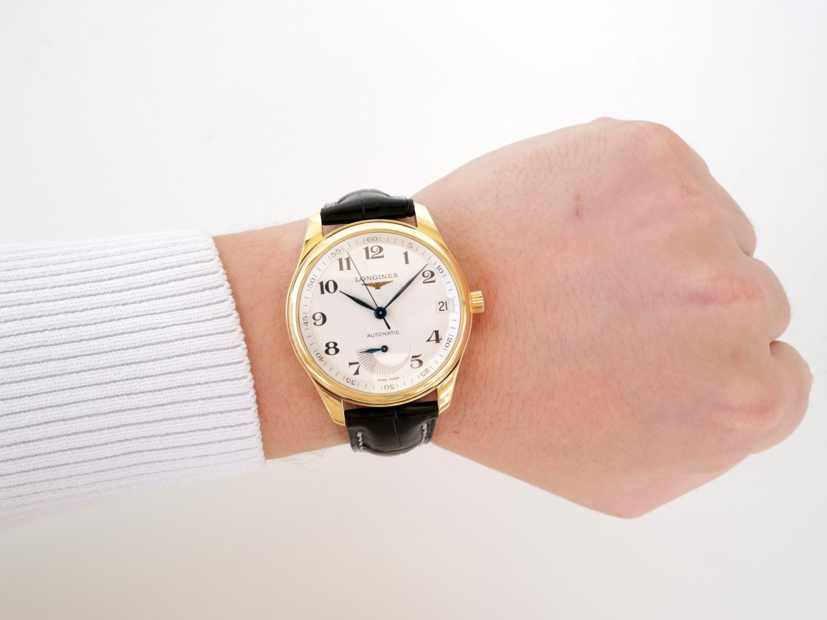 Швейцарський годинник Longines Master Collection Power Reserve 18K Yellow Gold 42