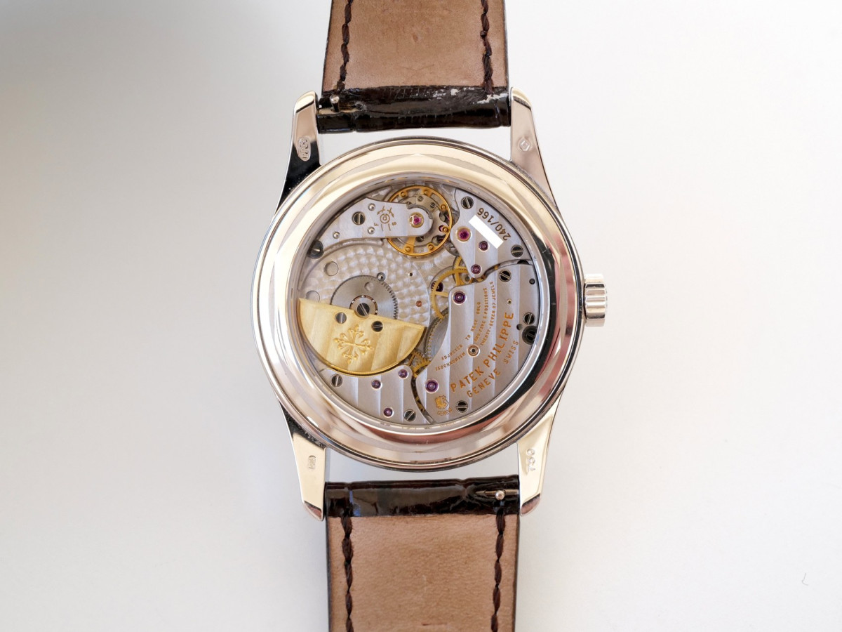 Швейцарские часы Patek Philippe Calatrava 18K White Gold 37