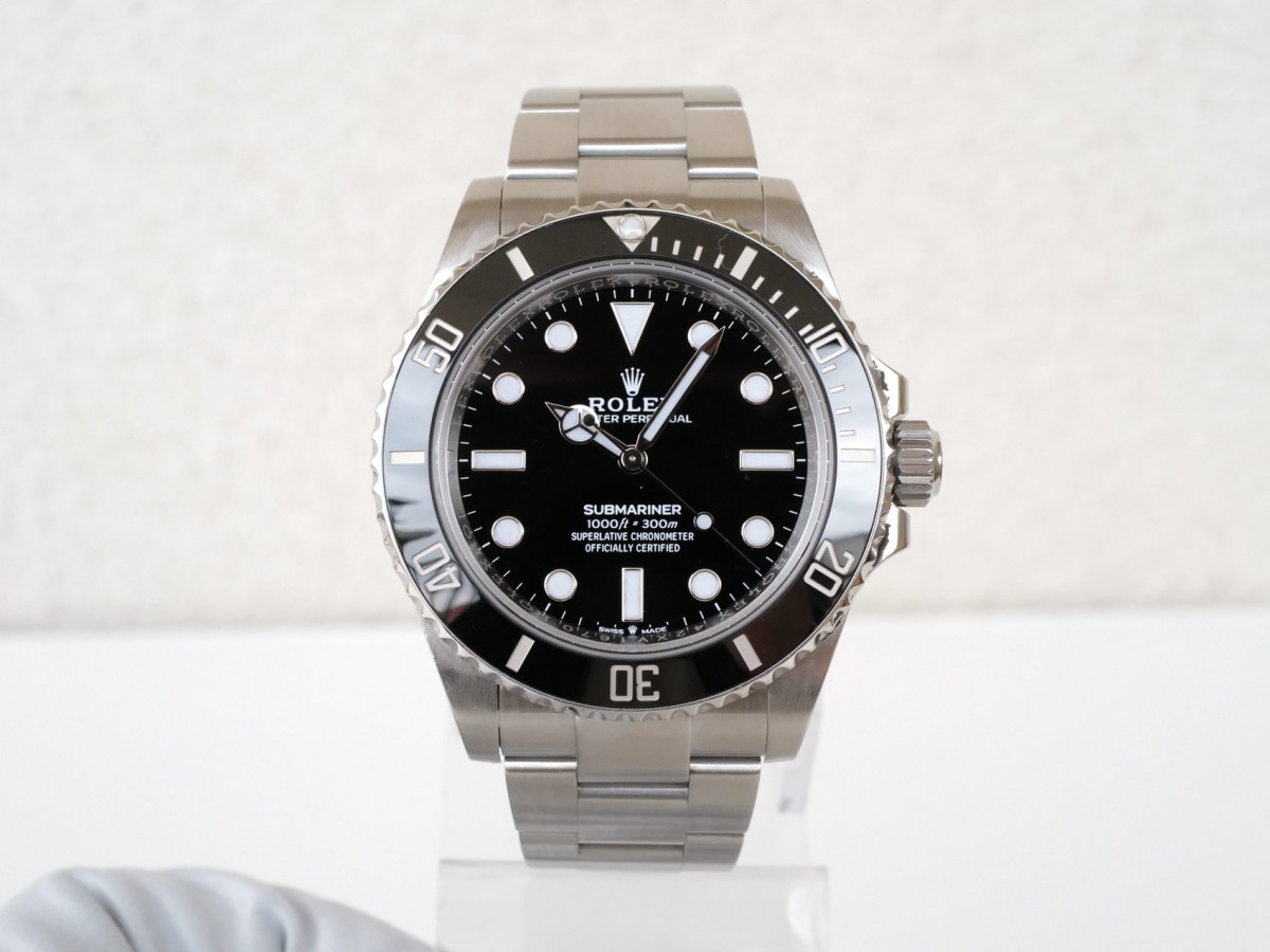 Swiss watch Rolex Submariner No Date 41 (05.2023)