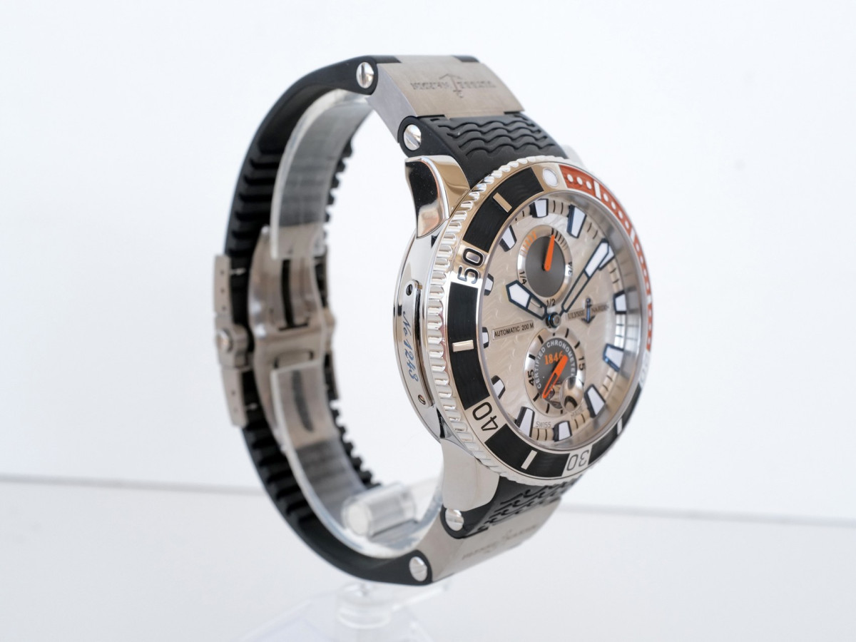 Swiss watch Ulysse Nardin Maxi Marine Diver Titanium 45