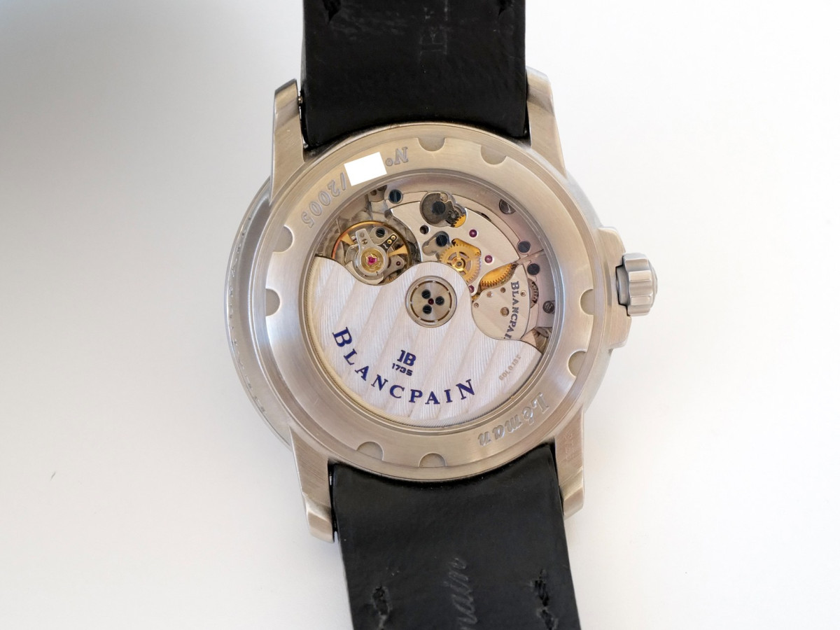 Швейцарские часы Blancpain Aqua Lung Big Date Limited Edition 40