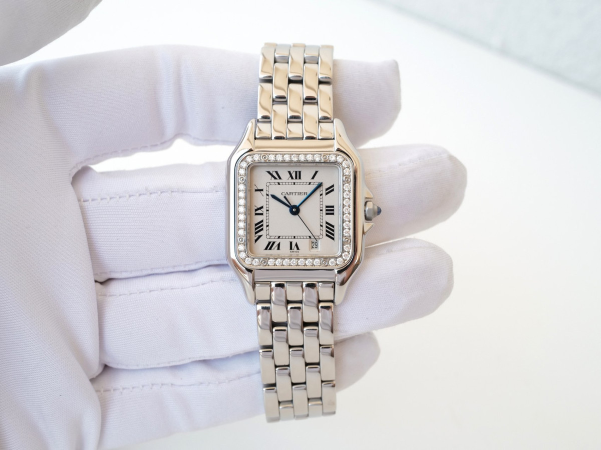 Швейцарський годинник Cartier Panthere Medium Diamonds