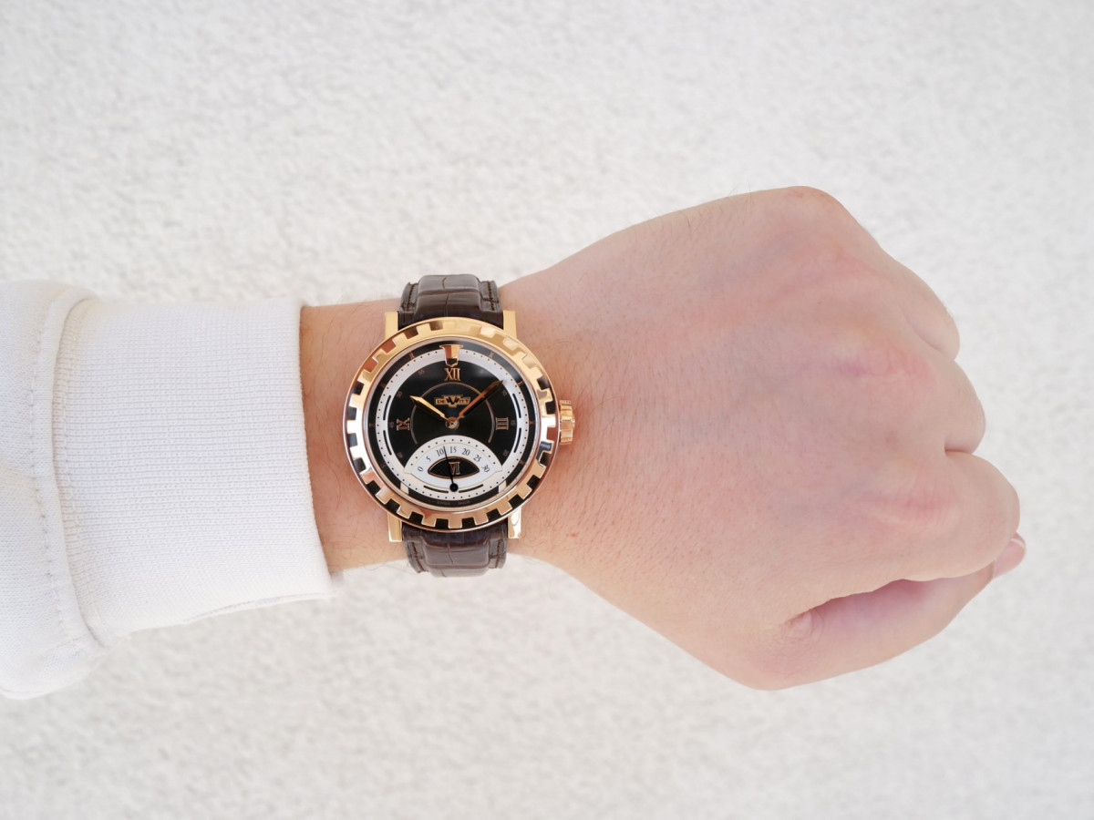 Швейцарские часы DeWitt Academia Seconde Retrograde Serenity 18K Rose Gold 43