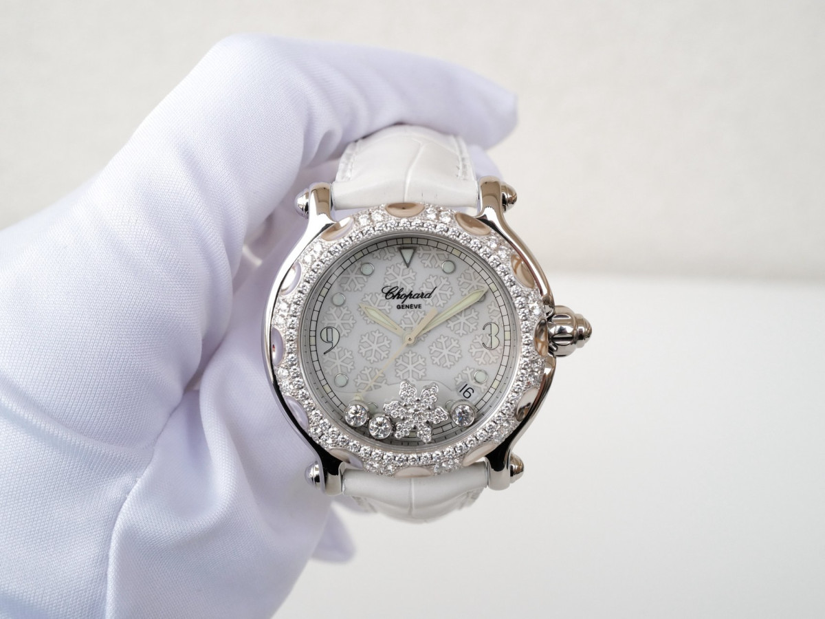 Швейцарские часы Chopard Happy Sport Diamond Snowflake 18K White Gold Steel 38