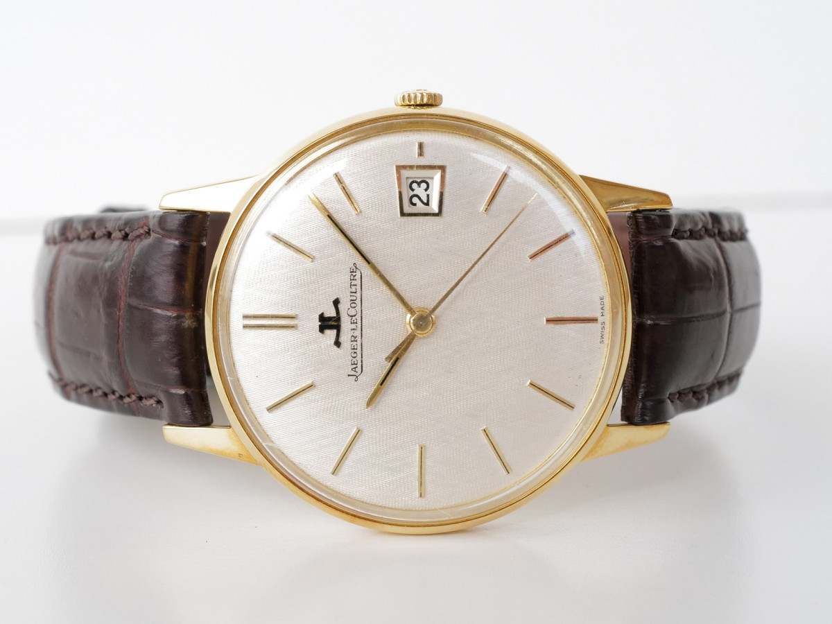 Swiss watch Jaeger LeCoultre Ultra-Thin White Linen Dial 18K Yellow Gold 34
