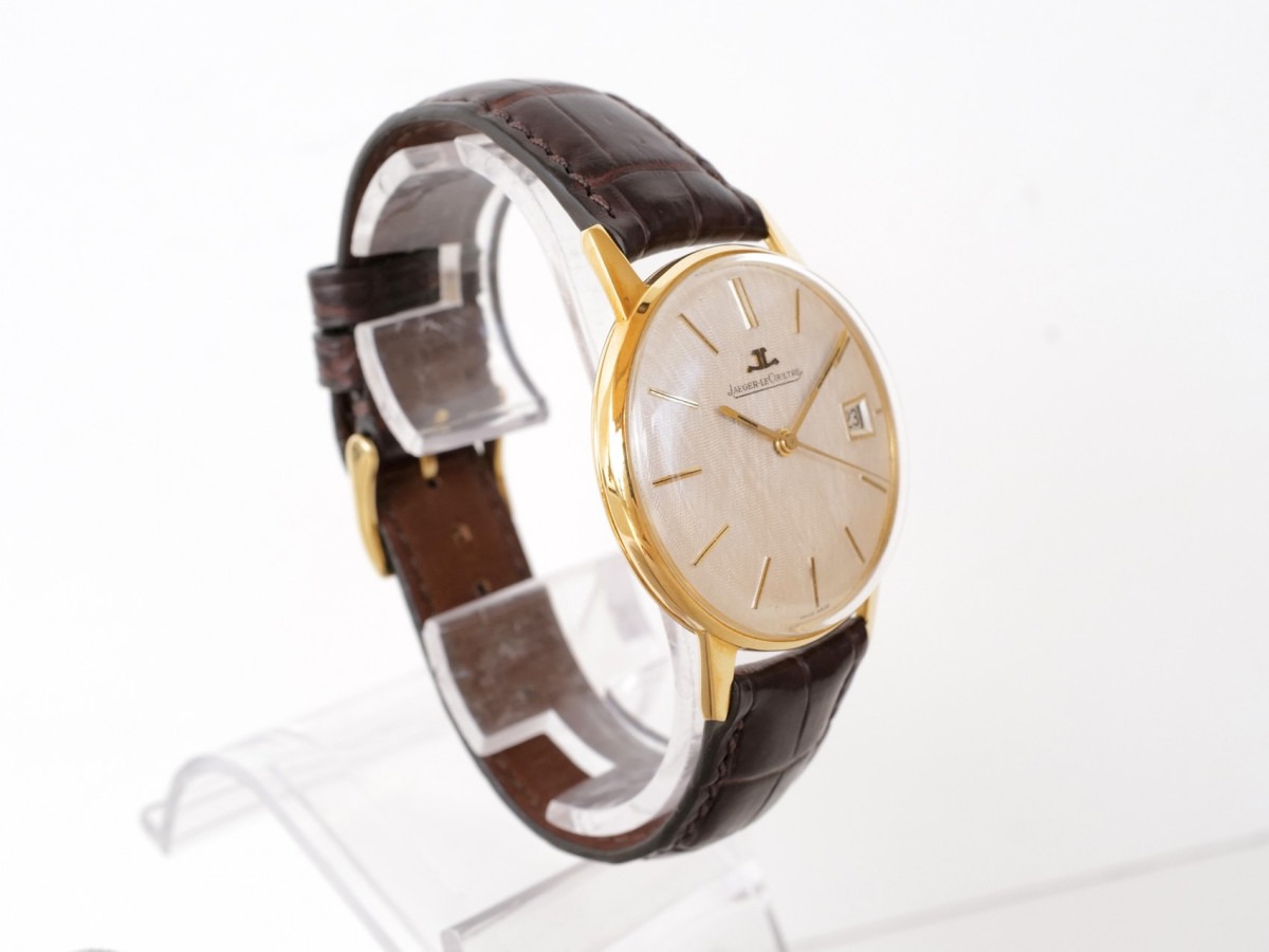 Swiss watch Jaeger LeCoultre Ultra-Thin White Linen Dial 18K Yellow Gold 34