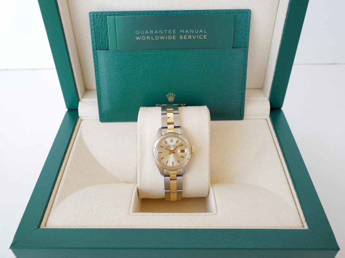 Швейцарские часы Rolex Lady-Datejust 26 Oyster 18K Yellow Gold