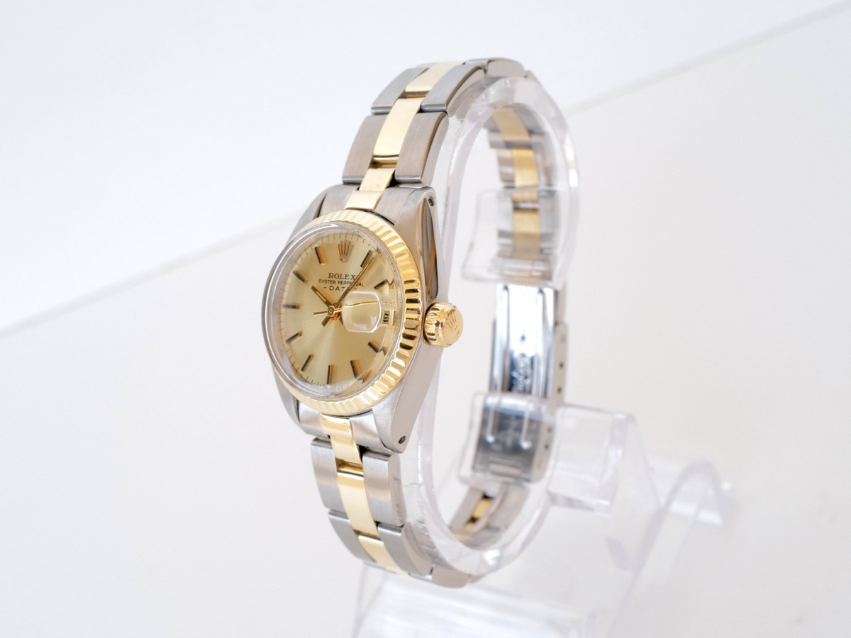 Швейцарские часы Rolex Lady-Datejust 26 Oyster 18K Yellow Gold