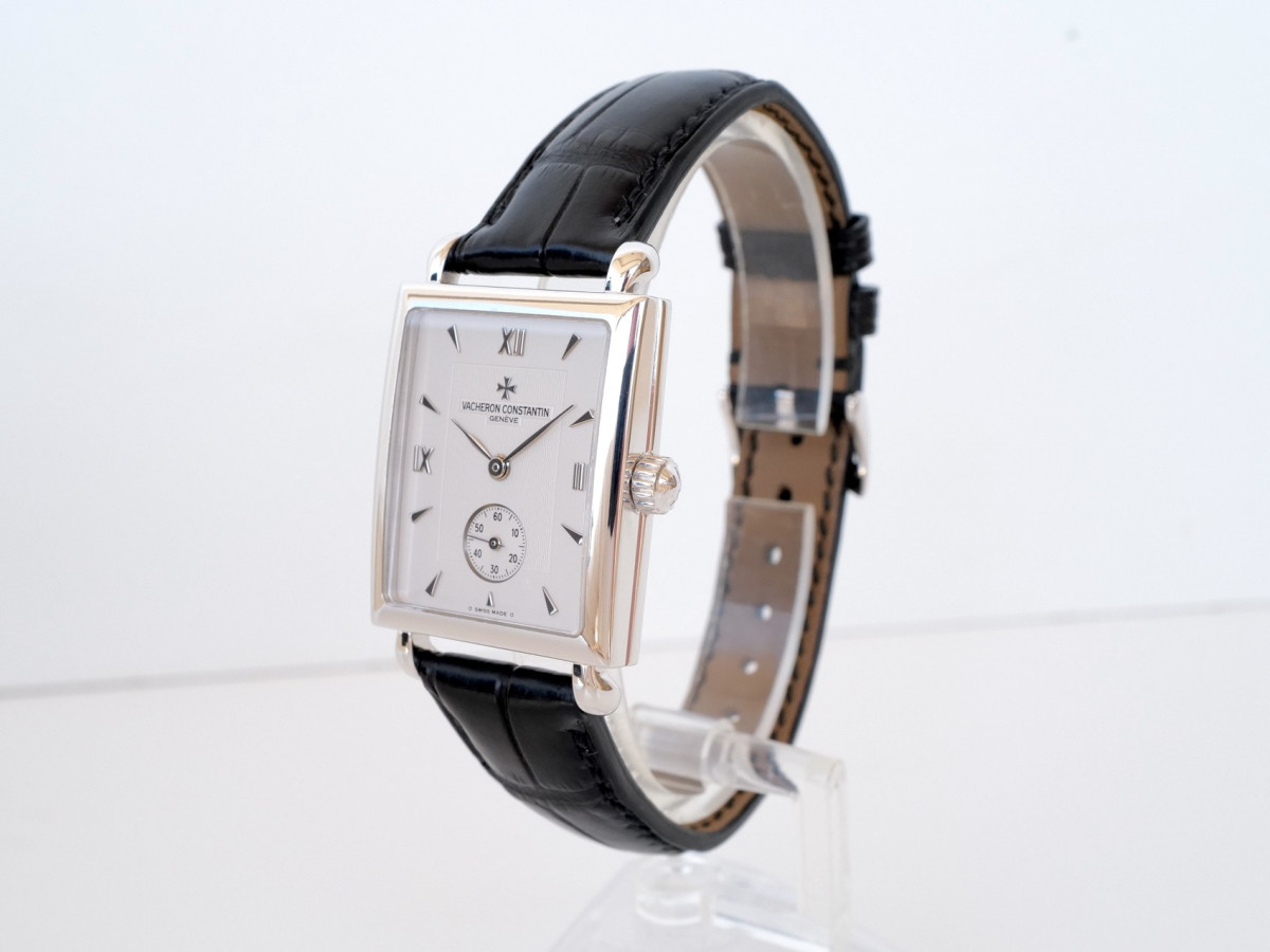 Швейцарские часы Vacheron Constantin Historiques 18K White Gold