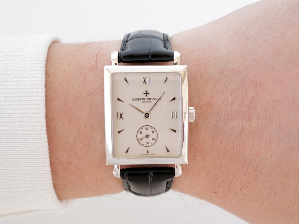 Швейцарские часы Vacheron Constantin Historiques 18K White Gold