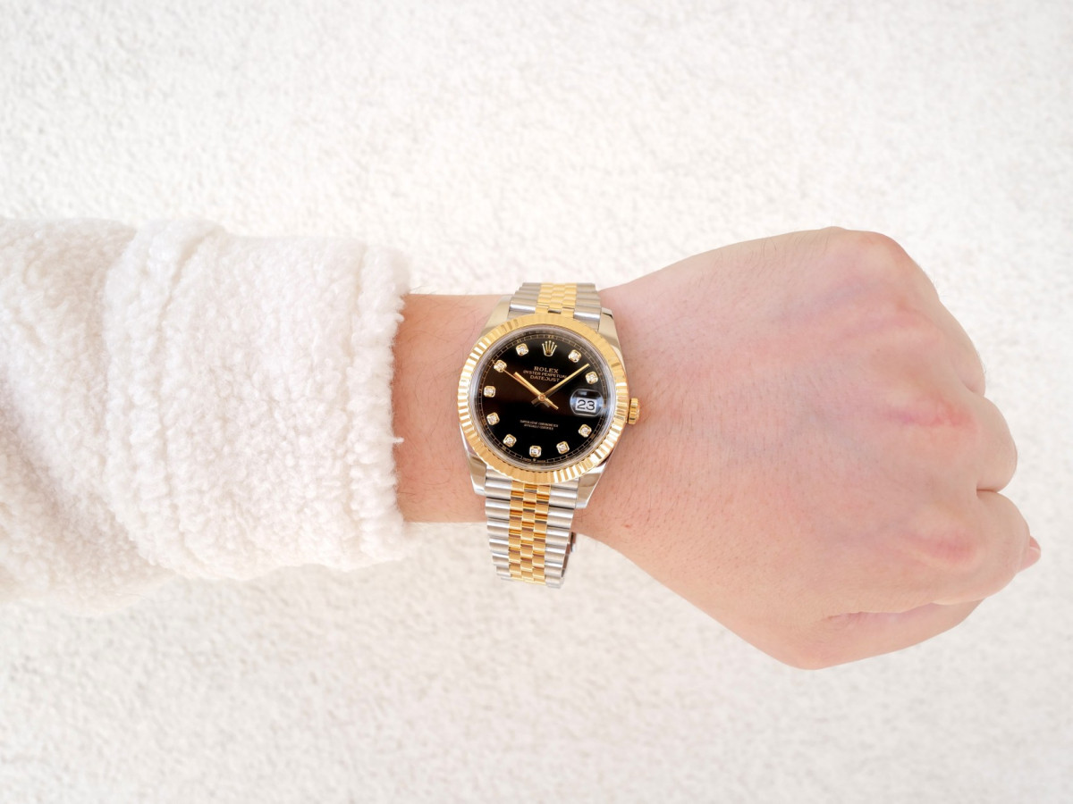 Швейцарские часы Rolex Datejust 41 Jubilee Steel 18K Yellow Gold Black Diamond Dial (2023)