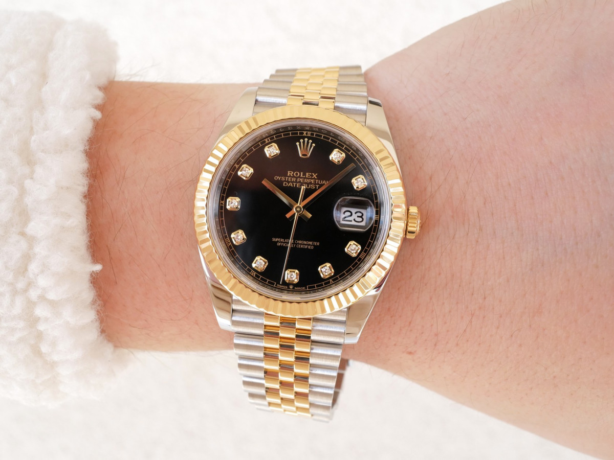 Швейцарские часы Rolex Datejust 41 Jubilee Steel 18K Yellow Gold Black Diamond Dial (2023)