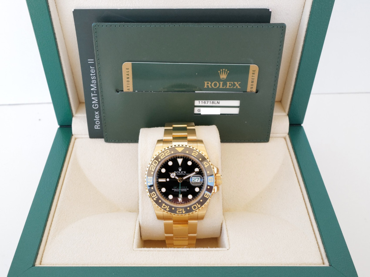 Швейцарские часы Rolex GMT-Master II 18K Yellow Gold Black Dial 40 В ПЛIВКАХ