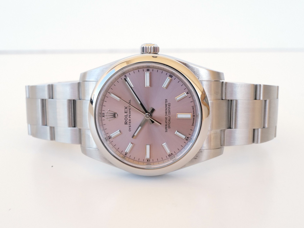 Швейцарские часы Rolex Oyster Perpetual 34 Pink Dial (2024)