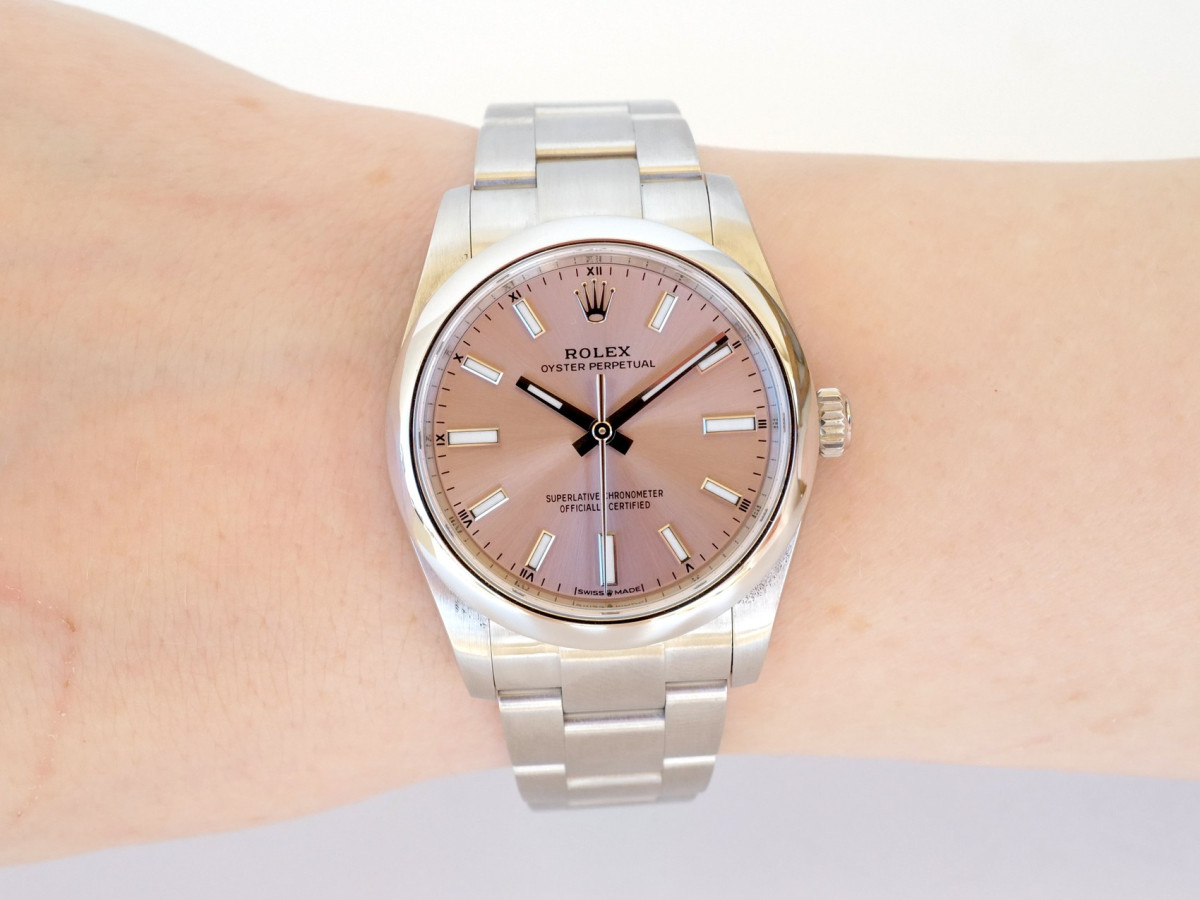 Швейцарские часы Rolex Oyster Perpetual 34 Pink Dial (2024)