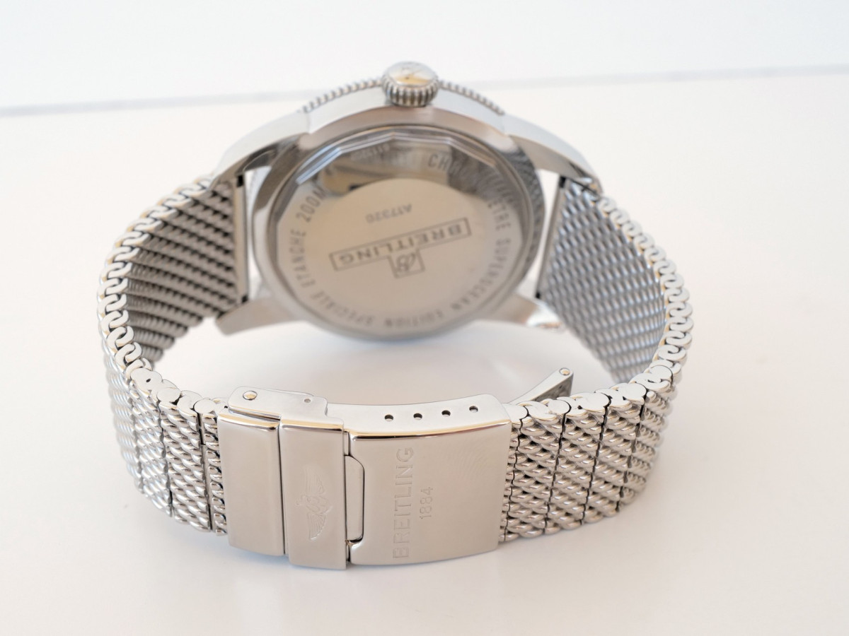 Швейцарские часы Breitling Superocean Heritage 46 Black Dial Steel Bracelet