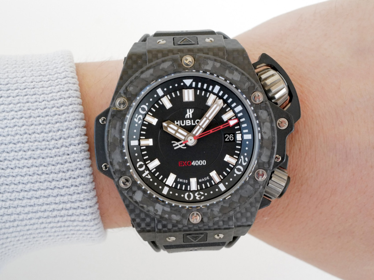 Швейцарские часы Hublot King Power Oceanographic 4000 Carbon 48