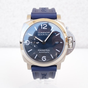 Швейцарские часы Panerai Luminor Marina Blue Dial 44