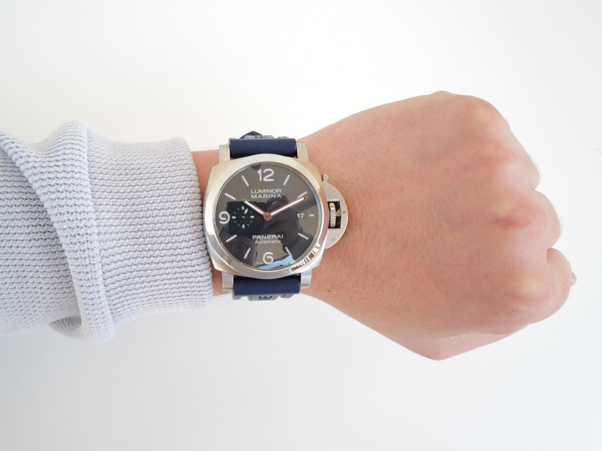 Швейцарские часы Panerai Luminor Marina Blue Dial 44