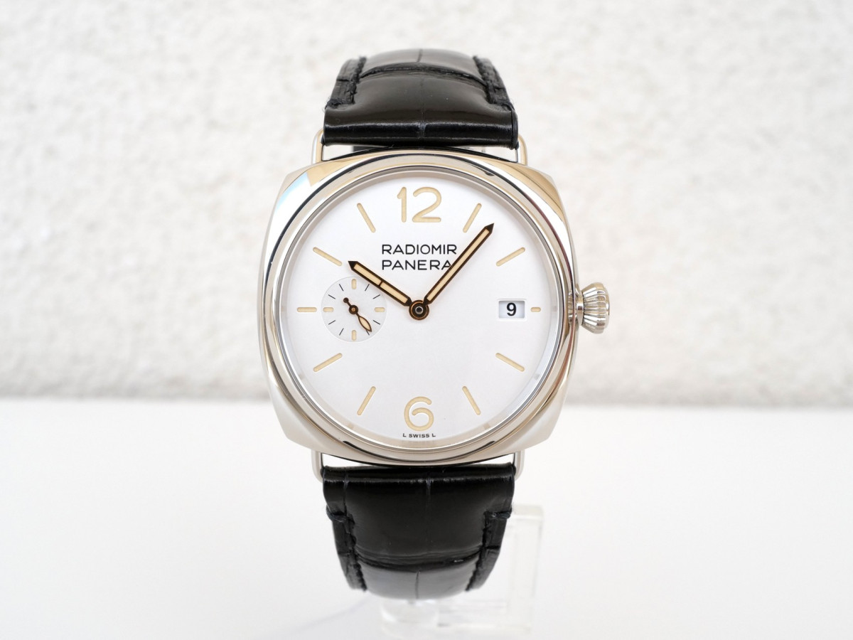 Швейцарские часы Panerai Radiomir Quaranta 40