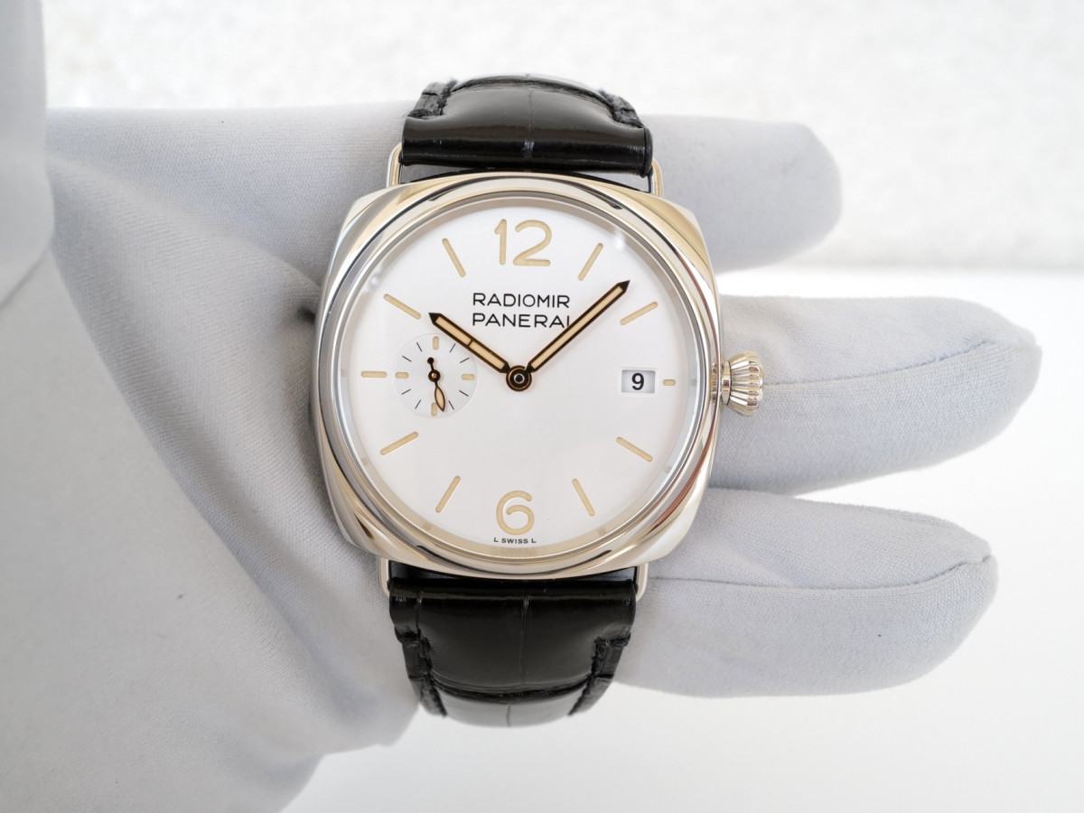 Швейцарские часы Panerai Radiomir Quaranta 40