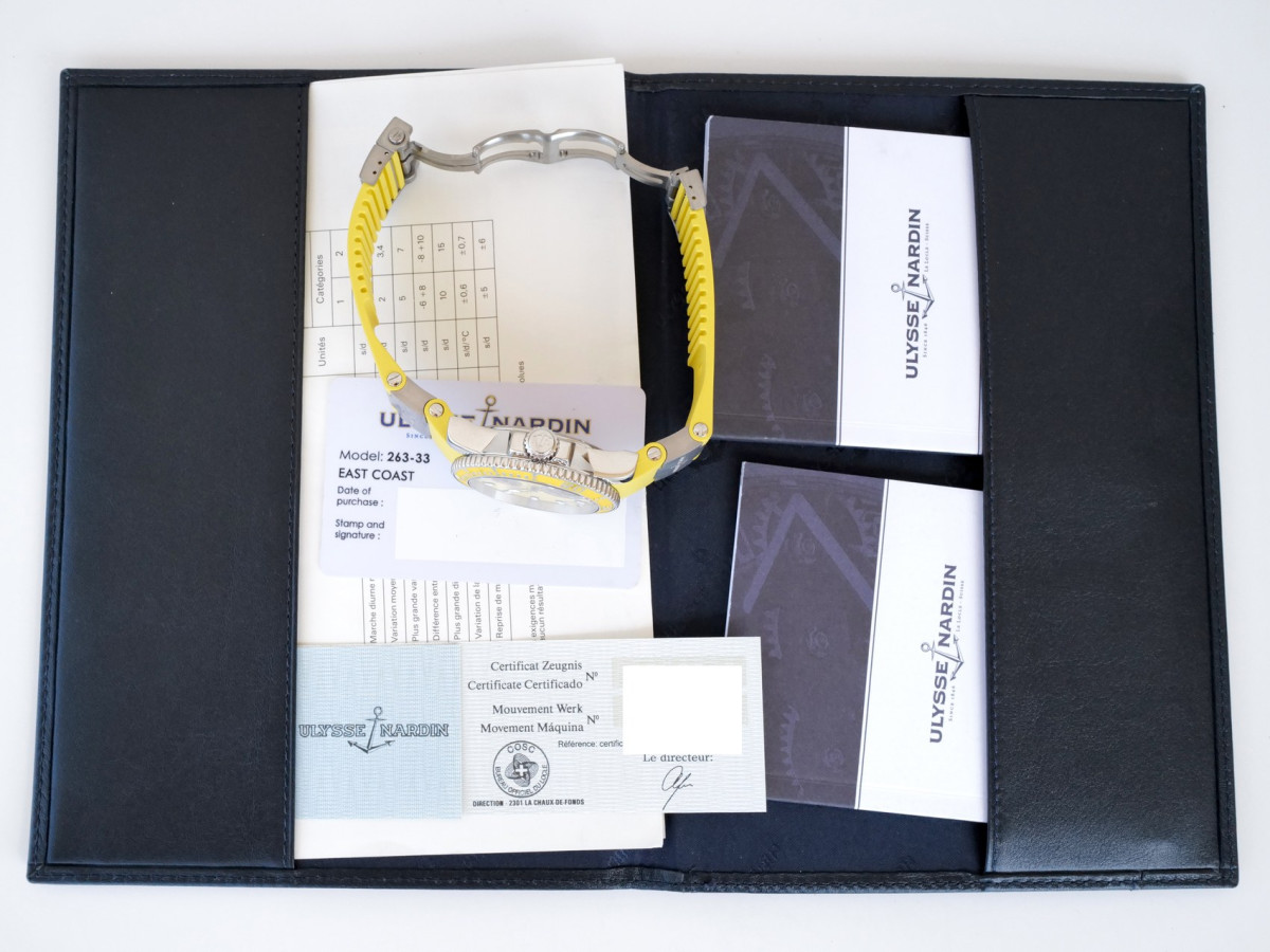 Швейцарские часы Ulysse Nardin Maxi Marine Diver Yellow Dial 43