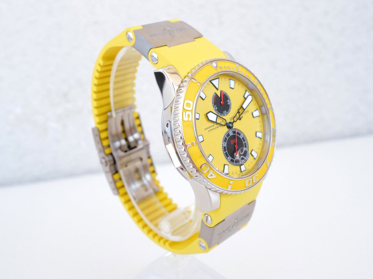 Швейцарские часы Ulysse Nardin Maxi Marine Diver Yellow Dial 43