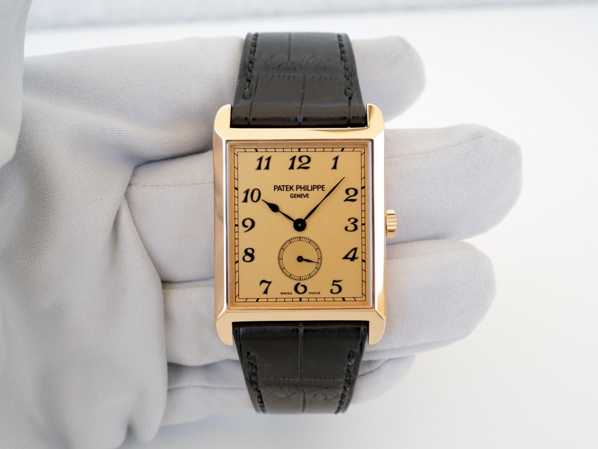 Швейцарские часы Patek Philippe Gondolo 18K Rose Gold