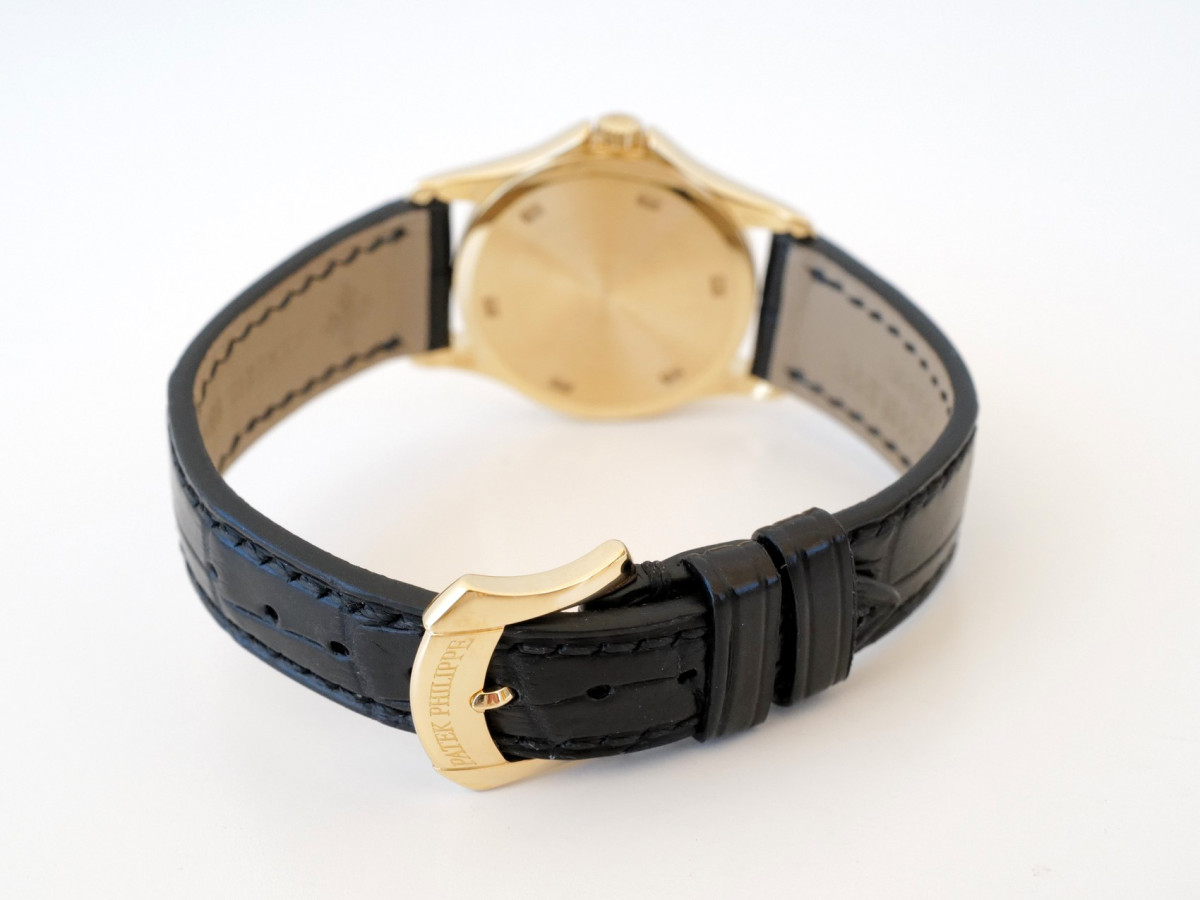 Швейцарские часы Patek Philippe Calatrava Ladies 18K Yellow Gold 28