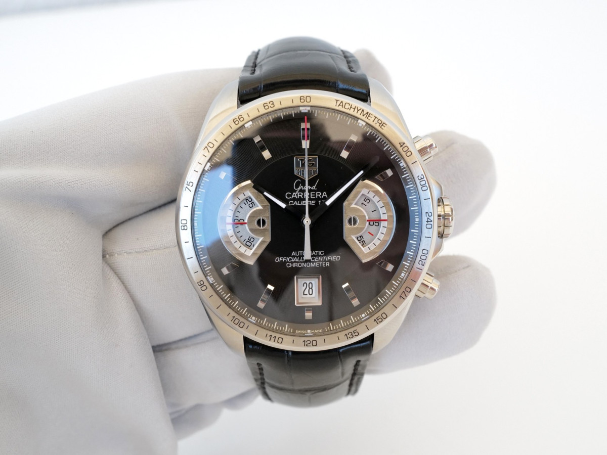 Швейцарские часы TAG Heuer Grand Carrera Chronograph Black Dial 43