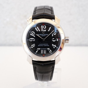 Швейцарские часы Vacheron Constantin Malte Large Date 18K White Gold Black Dial 38