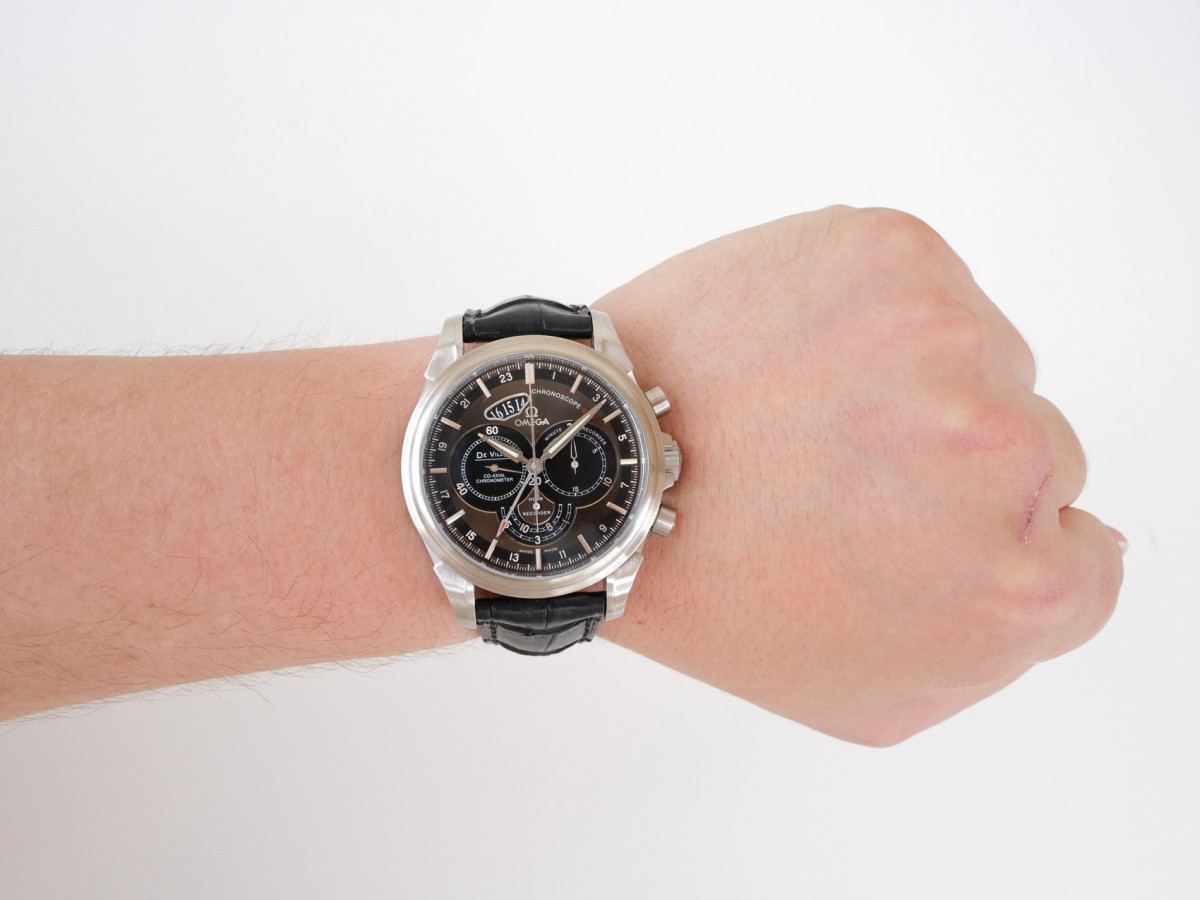 Швейцарские часы Omega De Ville Chronoscope GMT Chronograph 44