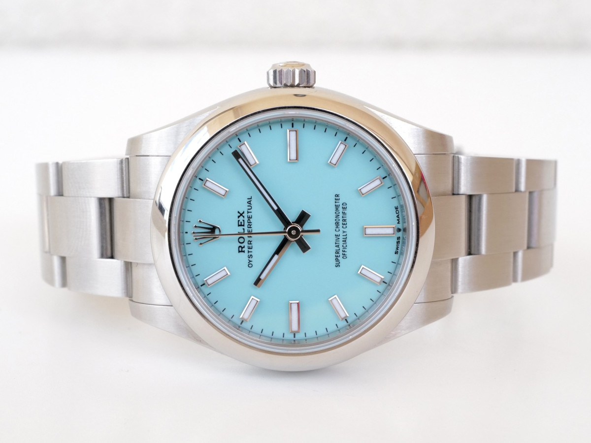 Швейцарские часы Rolex Oyster Perpetual 31 Tiffany Dial (2023)