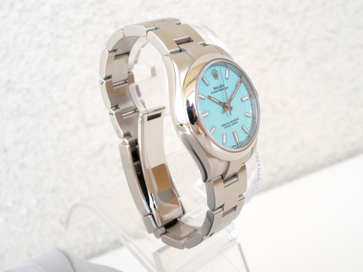 Швейцарские часы Rolex Oyster Perpetual 31 Tiffany Dial (2023)