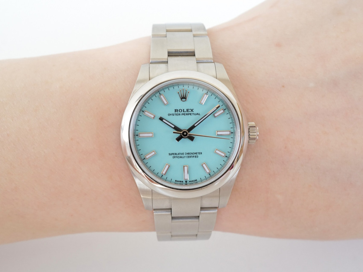 Швейцарские часы Rolex Oyster Perpetual 31 Tiffany Dial (2023)